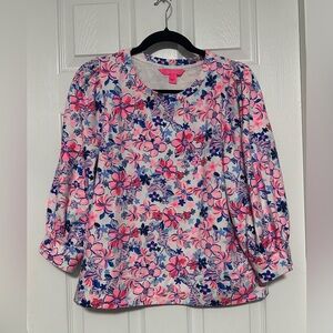 NWOT Lilly Pulitzer sweatshirt